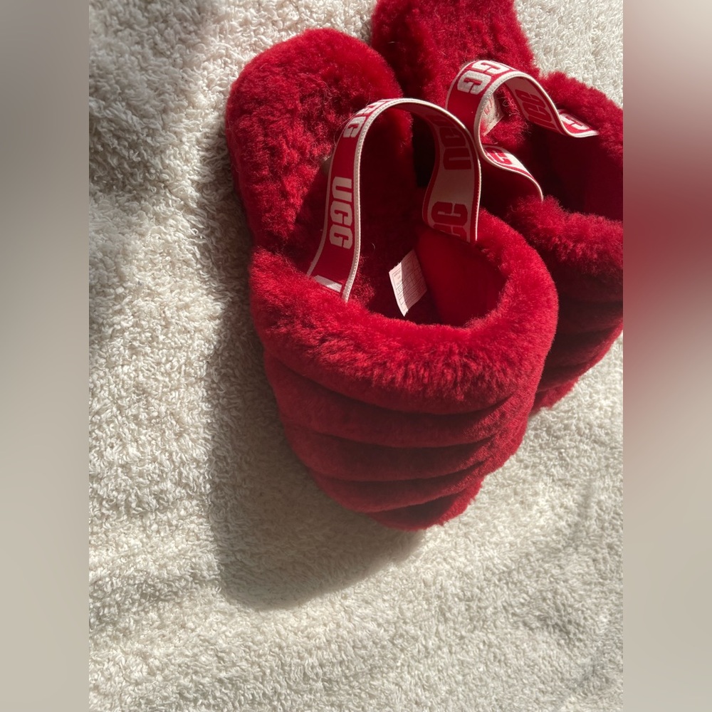 Ugg Red Slides “Fluff Yeah” Style Uggs - image 6